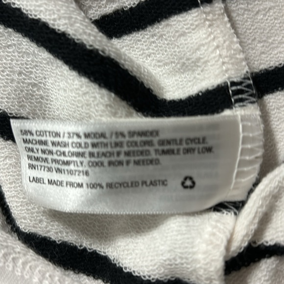 NWT Striped Dress - Picture 7 of 7